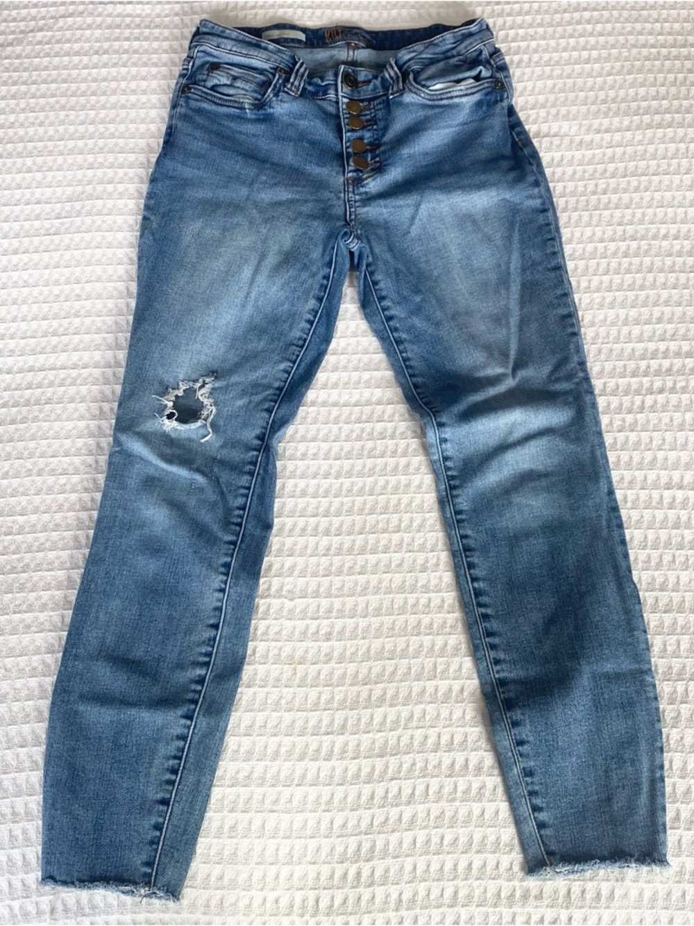 Kut from the Kloth Light Blue Distressed Carlo Ankle Skinny Jeans